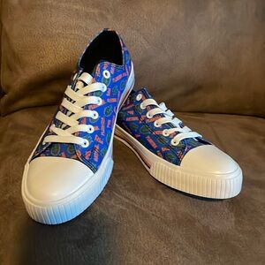 FOCO Women's Florida Gators Low Top Canvas Sneakers Shoes. Size 10, New in box